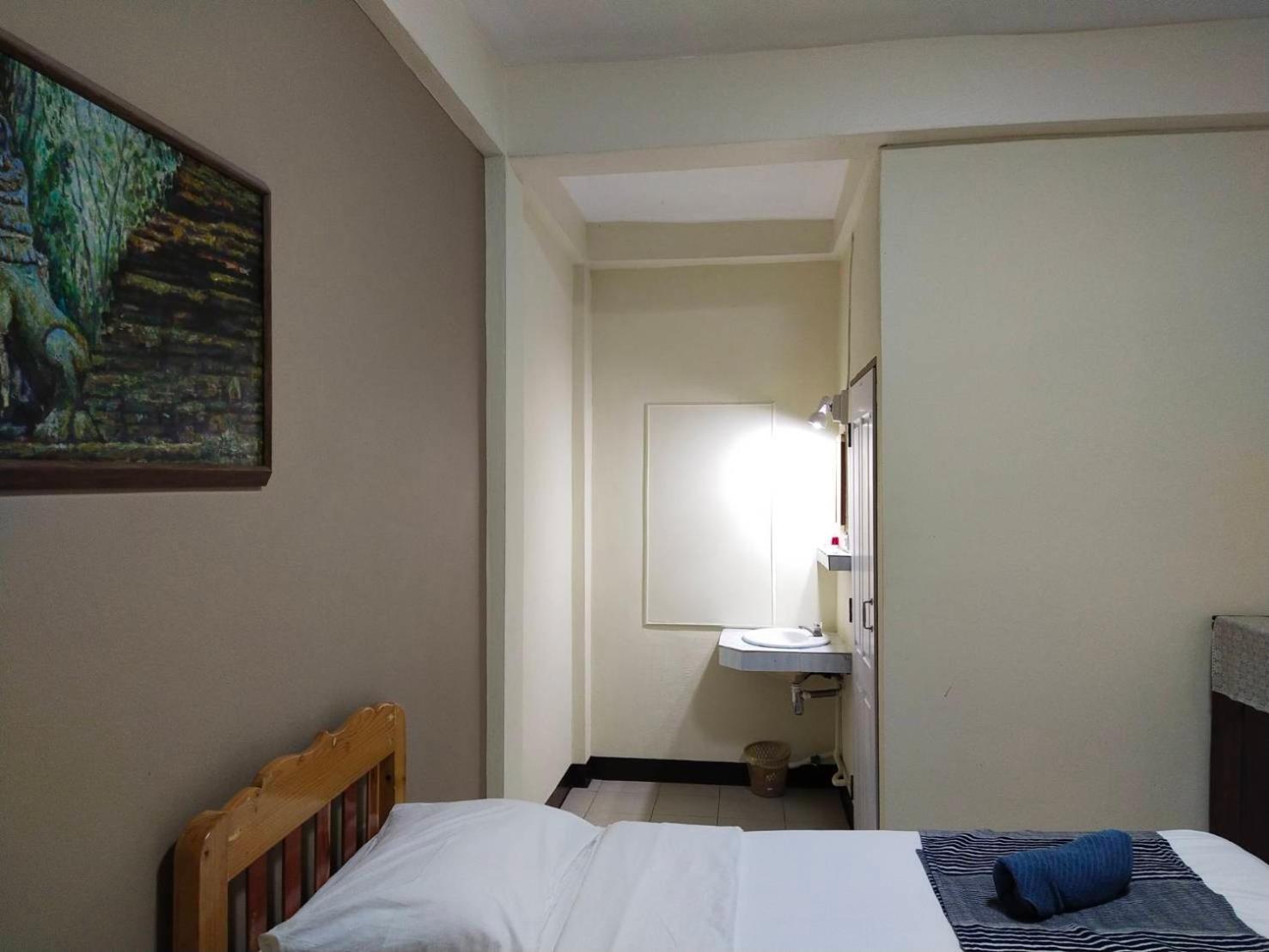 The Shire Guesthouse Chiang Mai Zimmer foto
